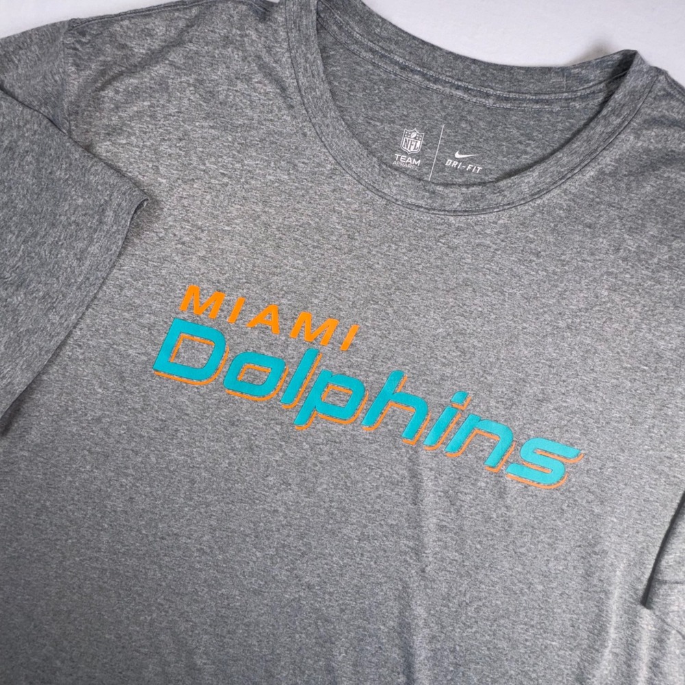 Nike Miami Dolphins T-Shirt Mens XL Gray NFL Dri-FIT Short Sleeve Graphic Tee